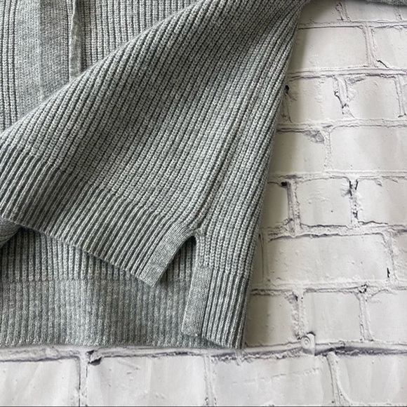 Ann Taylor Woman’s Gray Chunky Knit Lace up neckline sweater size XS warm & cozy - Picture 12 of 14
